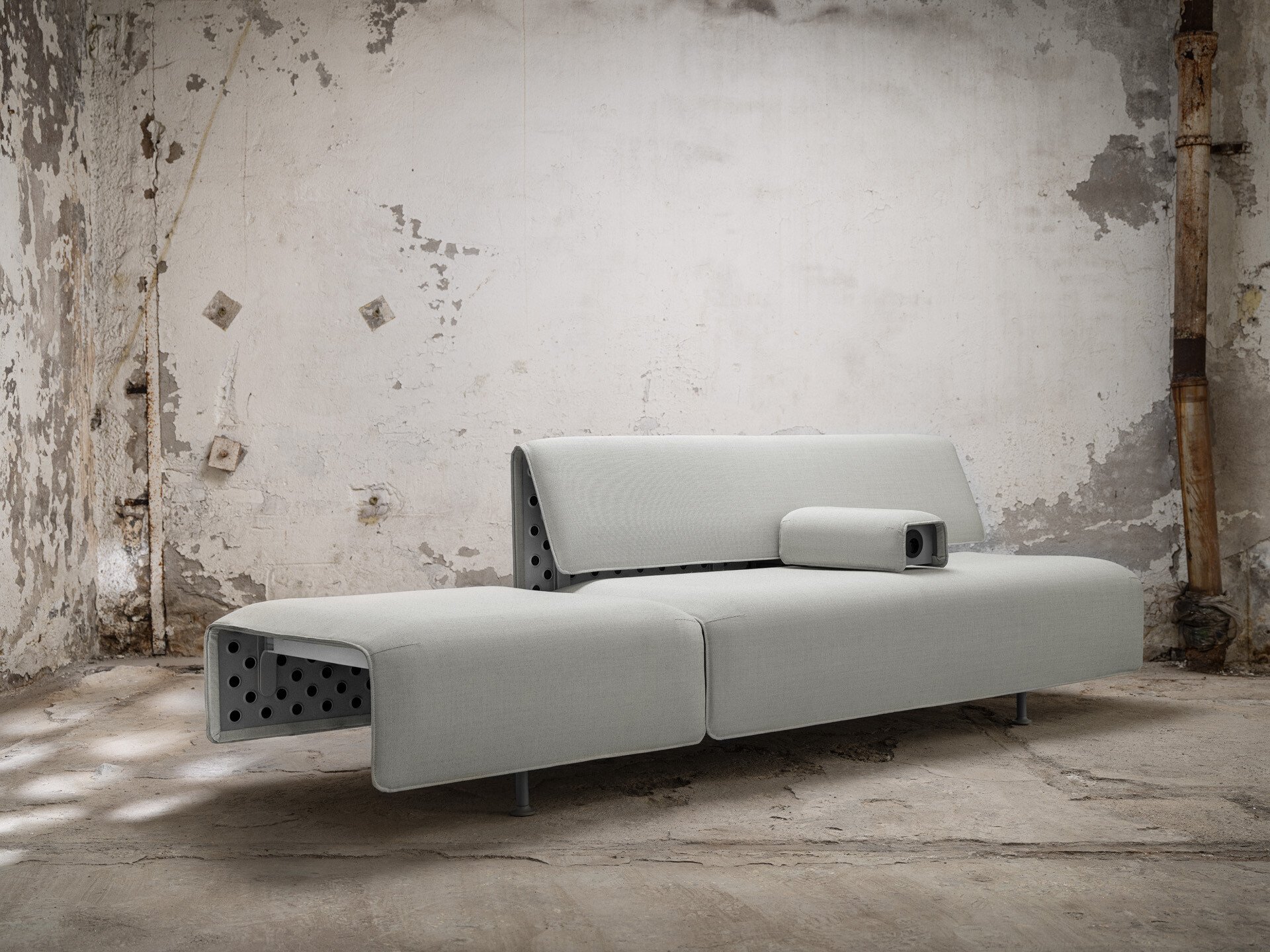 Offecct_Circulus_byMarioFerrarini_grey_1+2-seater